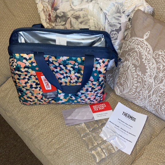 💚🧡💙NWT Thermos IsoTec Premium Insulated Lunch Duffel w/Reusable Ice Mat - Picture 12 of 16